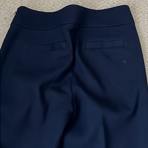 LOFT navy blue flat front sailor detail buttons straight side zip pants Sz 4 - Picture 3 of 8